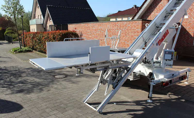 alquiler de plataforma Klaas 29 mts altura